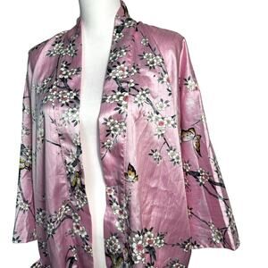 MARNKY Vintage 35 inch Tokyo Japan Pink Floral Kimono Robe Butterfly Pocket Belt